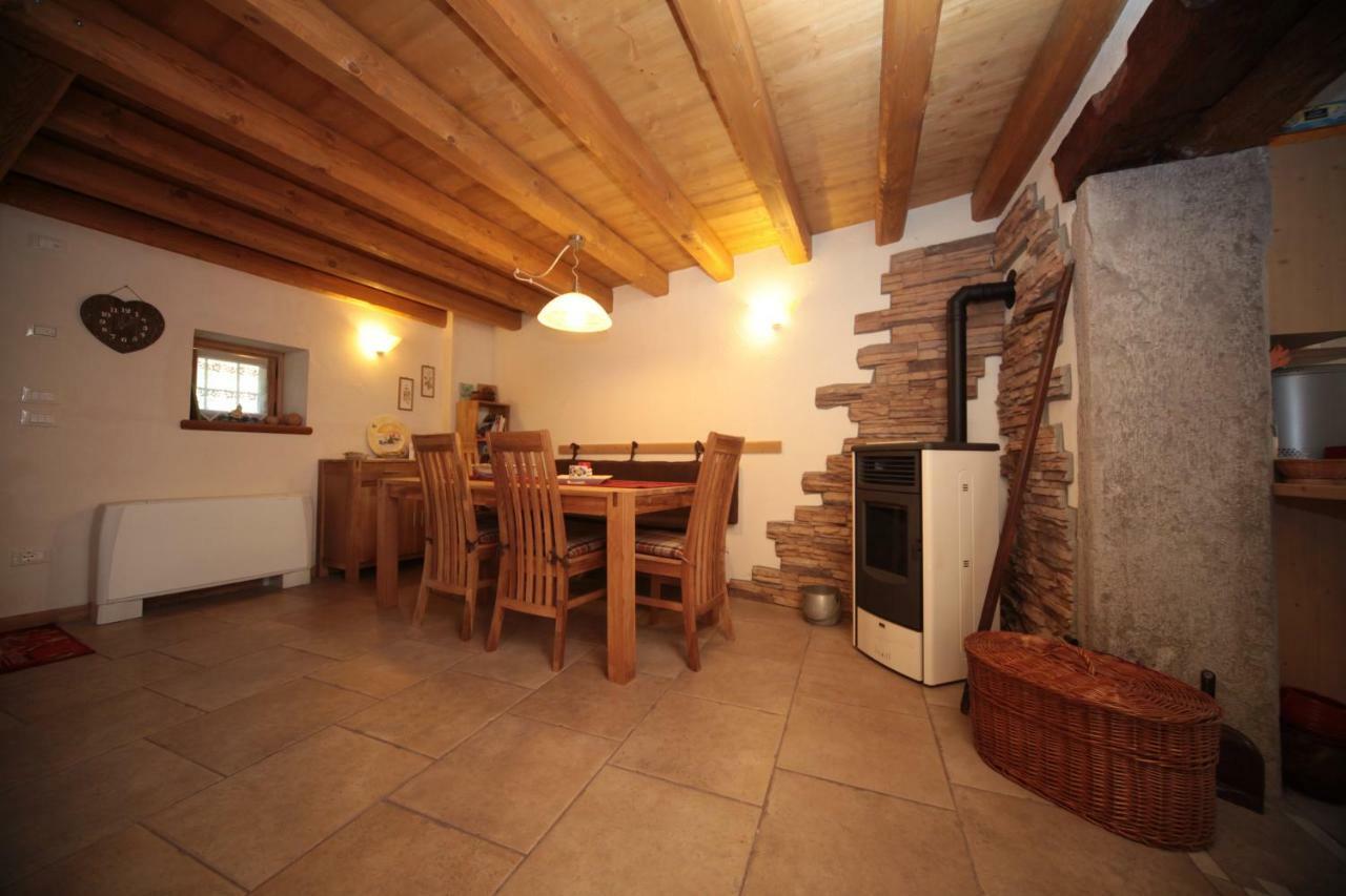 Albergo Diffuso Valcellina E Val Vajont In Casso Exteriör bild