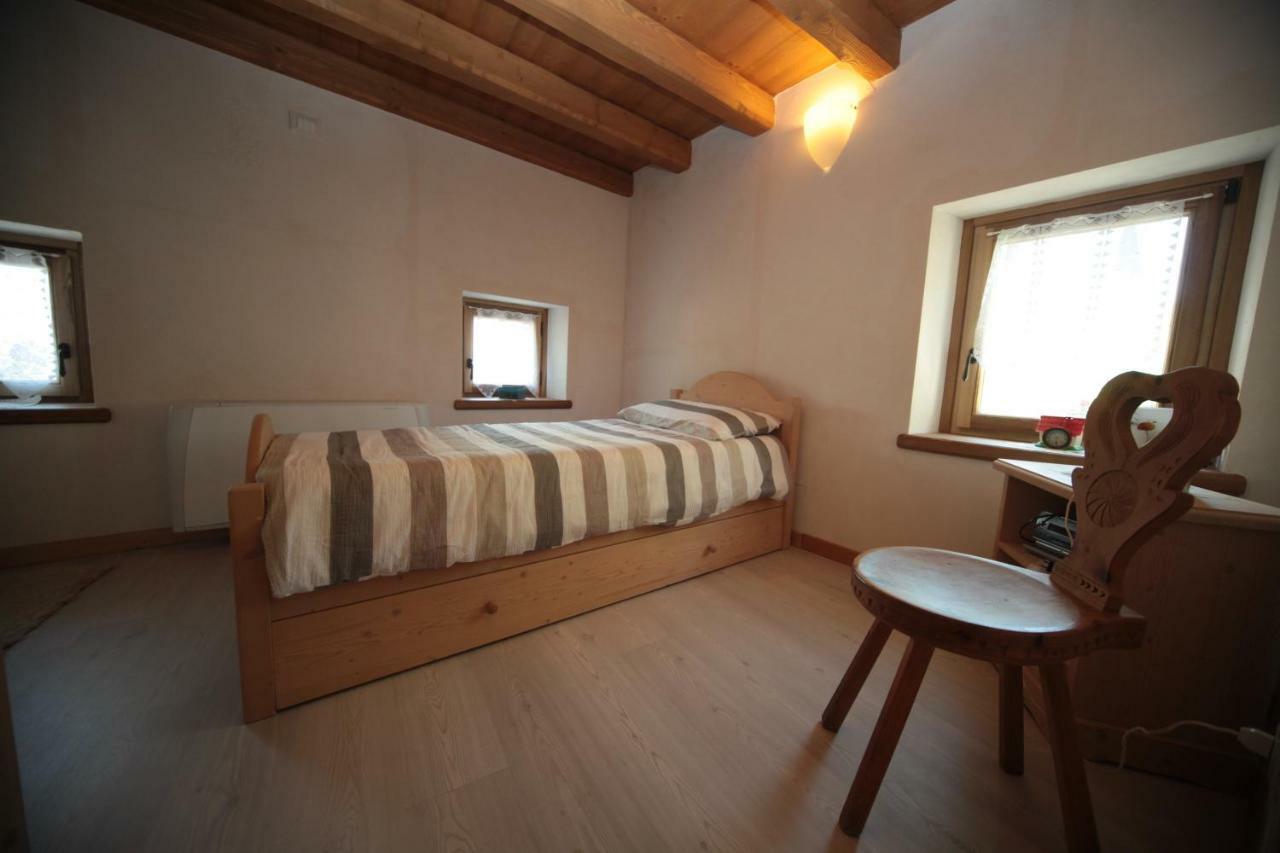 Albergo Diffuso Valcellina E Val Vajont In Casso Exteriör bild